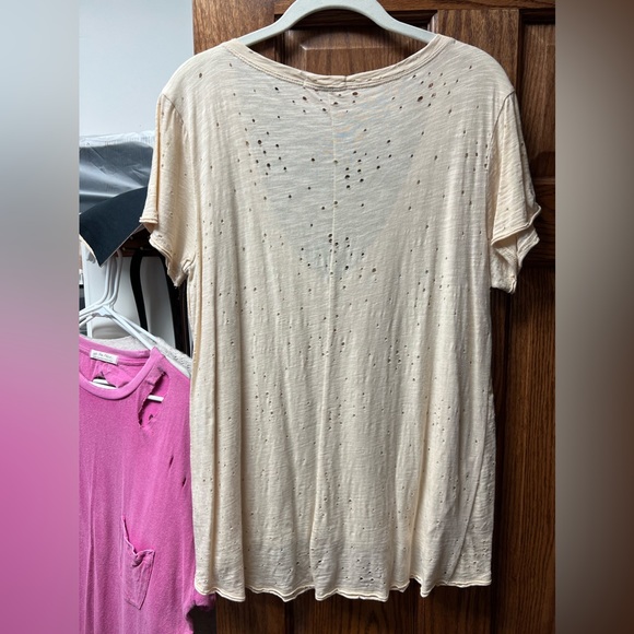 Women’s Gilded Intent brand distressed tee - Picture 2 of 2